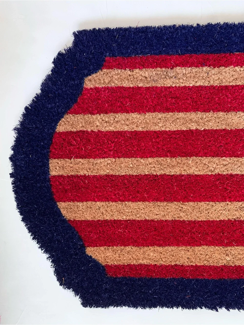 Outdoor doormat red stripe navy trim